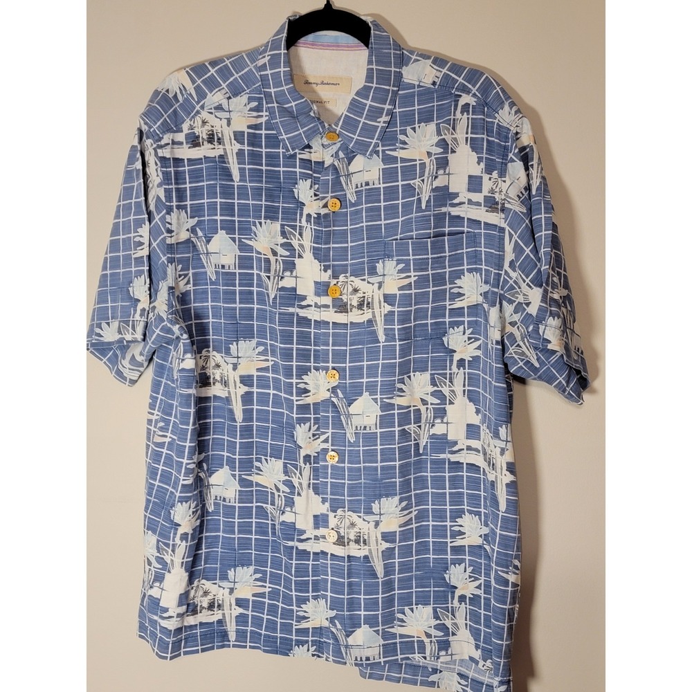 Tommy Bahama Men's Hawaiian Floral Short Sleeve, Large Wood‎ Buttons Up